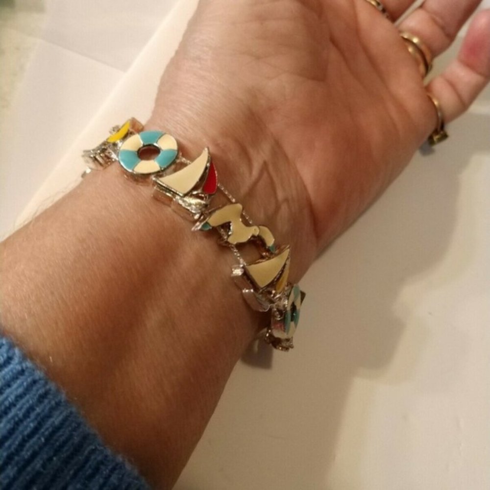 New Vintage Sailboats Slide Bracelet with Sliding Charms Silver Fold Over Clasp - Picture 6 of 10